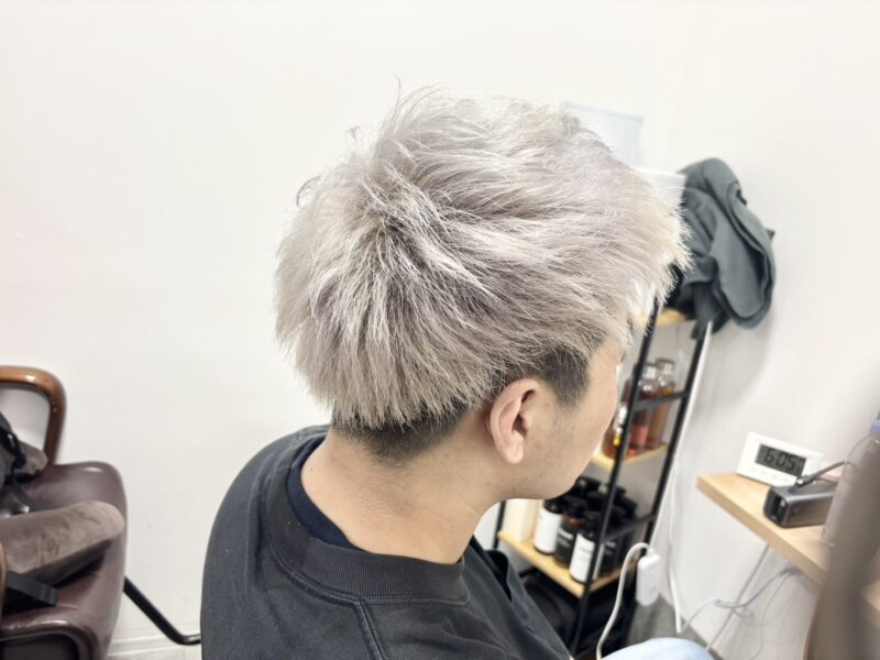 メンズホワイトカラー